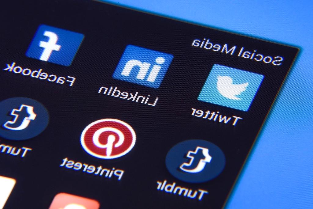 Social Media Analytics